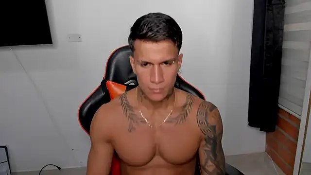 Snapshot of pettergrey1 chatting on October 27, 2025, 11:31 pm pettergrey1 online show from October 27, 2025, 11:31 pm