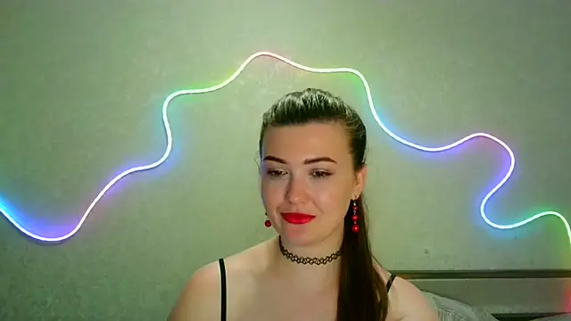 SeductiveTati online show from July 15, 2026, 11:21 pm