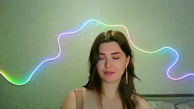 SeductiveTati online show from July 17, 2026, 9:52 pm