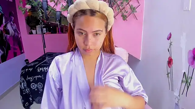 marcellaa303av online show from September 19, 2025, 11:16 pm