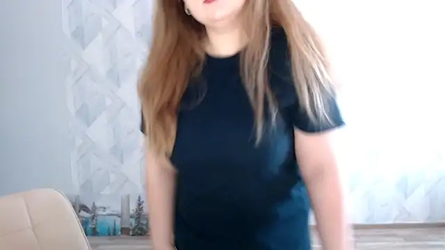 Snapshot of Melina_Hot9 chatting on November 1, 2025, 9:22 am Melina Hot9 online show from November 1, 2025, 9:22 am