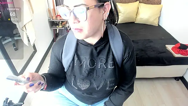 Snapshot of brigittemiller chatting on January 12, 2025, 10:43 pm brigittemiller online show from January 12, 2025, 10:43 pm