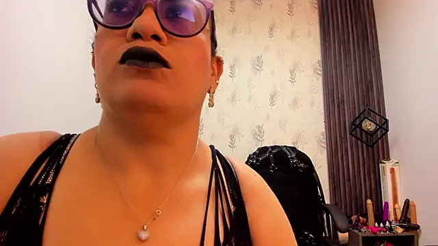 Snapshot of brigittemiller chatting on March 12, 2025, 3:51 pm brigittemiller online show from March 12, 2025, 3:51 pm