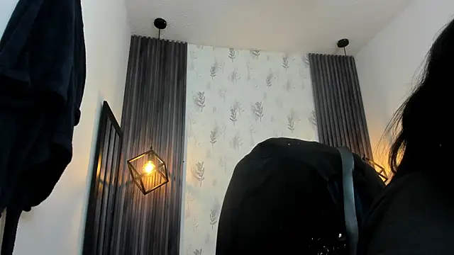 brigittemiller online show from November 5, 2025, 3:56 pm