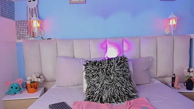 Snapshot of dayanne07 chatting on February 12, 2025, 8:18 pm dayanne07 online show from February 12, 2025, 8:18 pm