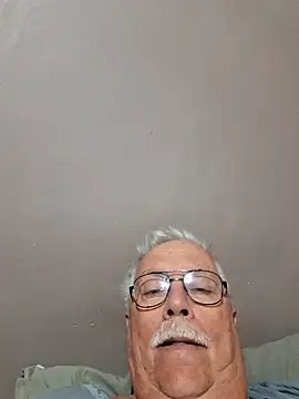 NawtyB1965 online show from June 3, 2026, 3:53 am