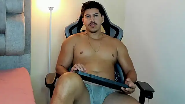 victor vixen online show from May 12, 2026, 1:52 pm