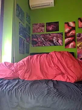 Snapshot of MASTERBULLY chatting on September 21, 2025, 3:35 pm MASTERBULLY online show from September 21, 2025, 3:35 pm