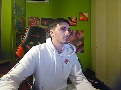 Snapshot of MASTERBULLY chatting on November 16, 2025, 1:22 am MASTERBULLY online show from November 16, 2025, 1:22 am