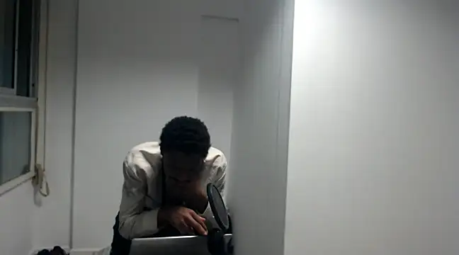 Snapshot of Mastertopdome chatting on February 9, 2025, 12:06 am Mastertopdome online show from February 9, 2025, 12:06 am