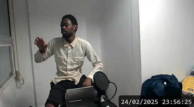 Snapshot of Mastertopdome chatting on February 25, 2025, 2:58 am Mastertopdome online show from February 25, 2025, 2:58 am