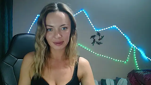 Daria Spring online show from December 25, 2024, 8:07 pm