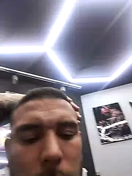 xxierra online show from January 12, 2025, 12:49 am