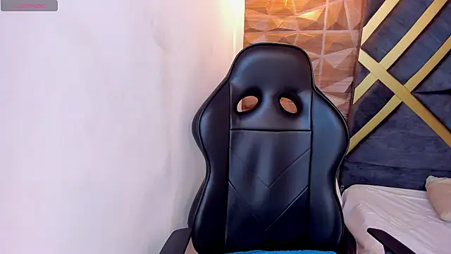 Alahia Dangelo online show from March 6, 2025, 11:36 am