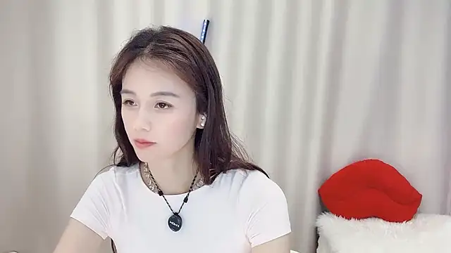 Alina-688- online show from January 7, 2025, 7:28 pm