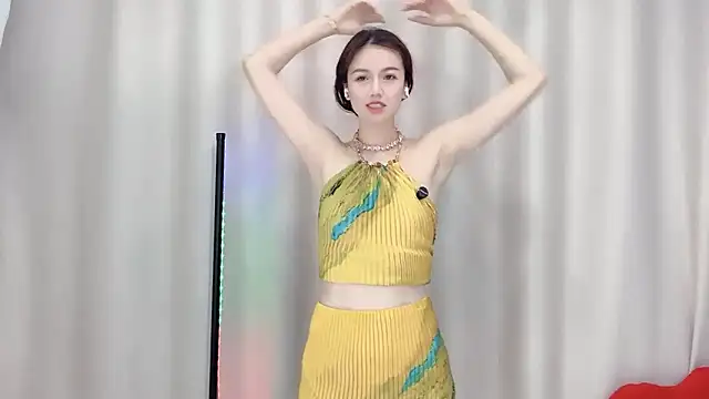 Alina-688- online show from January 8, 2025, 3:17 pm