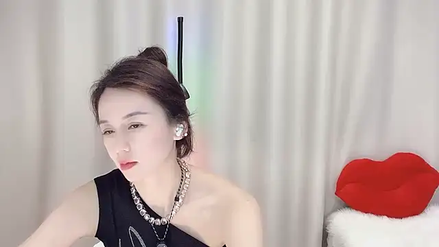 Alina-688- online show from January 12, 2025, 3:03 pm