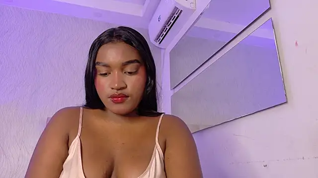 kayna gomez online show from October 7, 2025, 7:33 pm