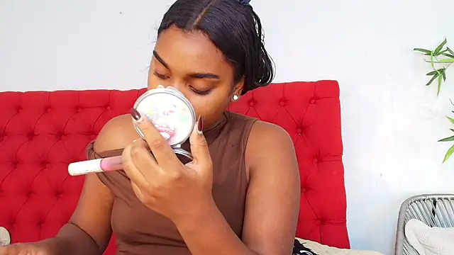 Snapshot of kayna_gomez chatting on July 4, 2026, 6:58 pm kayna gomez online show from July 4, 2026, 6:58 pm