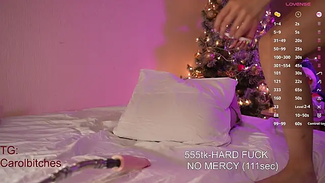 CarolynMoreno online show from December 1, 2025, 7:46 am