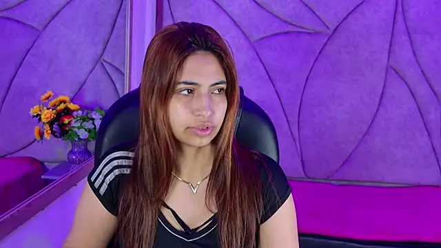 Snapshot of Tammy_Blackk chatting on October 19, 2025, 3:18 am Tammy Blackk online show from October 19, 2025, 3:18 am