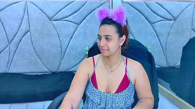 Snapshot of Tammy_Blackk chatting on November 12, 2025, 3:29 am Tammy Blackk online show from November 12, 2025, 3:29 am