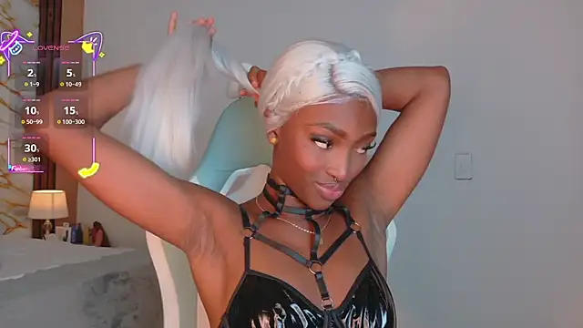 ahvi ebony online show from March 26, 2026, 1:06 pm