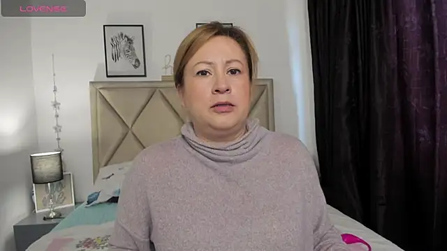 MonyCassius online show from March 17, 2026, 2:42 pm