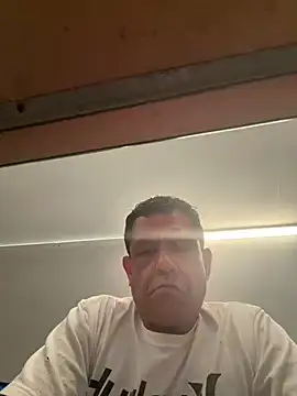 Snapshot of ryansingleton5092 chatting on May 8, 2026, 7:08 pm ryansingleton5092 online show from May 8, 2026, 7:08 pm