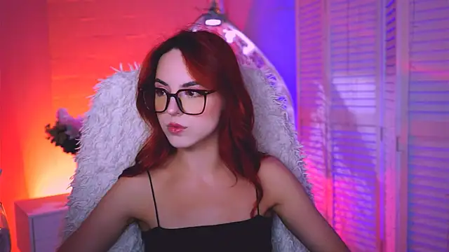 Snapshot of evanellson chatting on September 24, 2025, 12:19 pm evanellson online show from September 24, 2025, 12:19 pm