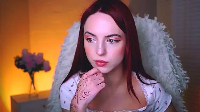 Snapshot of evanellson chatting on September 27, 2025, 12:10 pm evanellson online show from September 27, 2025, 12:10 pm