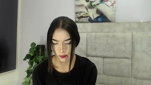 Snapshot of Eban_Dustan chatting on October 7, 2025, 9:45 pm Eban Dustan online show from October 7, 2025, 9:45 pm