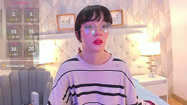 Snapshot of Nastya_Fantasy chatting on January 30, 2025, 10:30 pm Nastya Fantasy online show from January 30, 2025, 10:30 pm