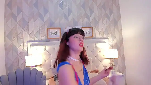 Snapshot of Nastya_Fantasy chatting on January 31, 2025, 7:29 pm Nastya Fantasy online show from January 31, 2025, 7:29 pm