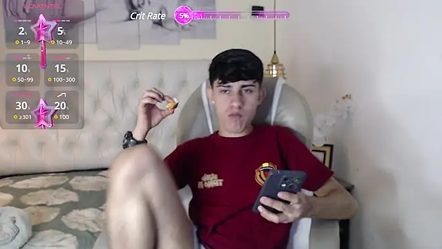 Snapshot of Dyla_n18 chatting on February 17, 2025, 11:20 pm Dyla n18 online show from February 17, 2025, 11:20 pm