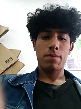 alexander32r online show from September 17, 2025, 7:59 pm