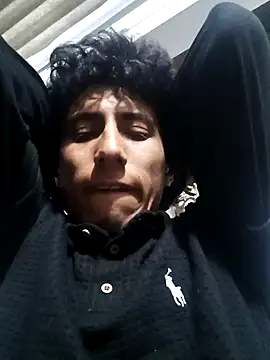 alexander32r online show from November 13, 2025, 3:16 am