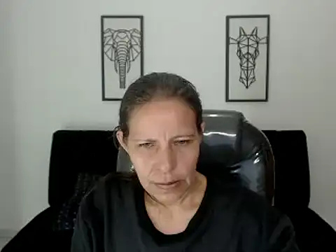 Snapshot of Milf_karlye chatting on January 14, 2025, 6:13 am Milf karlye online show from January 14, 2025, 6:13 am