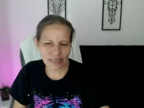 Snapshot of Milf_karlye chatting on February 7, 2025, 9:05 am Milf karlye online show from February 7, 2025, 9:05 am