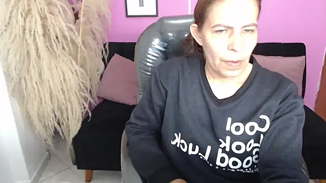 Snapshot of Milf_karlye chatting on September 21, 2025, 2:13 am Milf karlye online show from September 21, 2025, 2:13 am