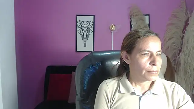 Snapshot of Milf_karlye chatting on October 30, 2025, 2:24 am Milf karlye online show from October 30, 2025, 2:24 am