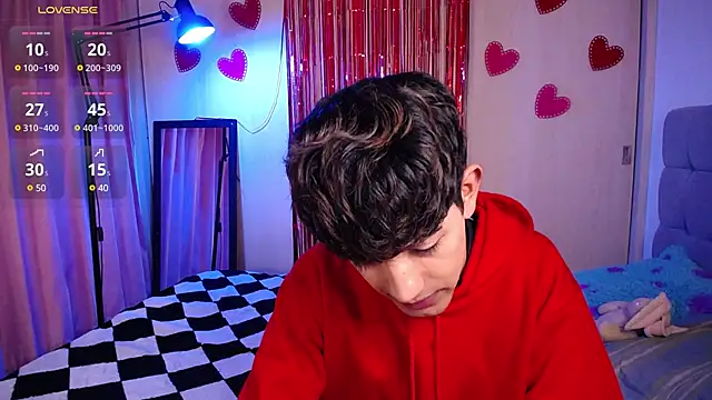 Snapshot of teobowny_ chatting on February 13, 2025, 4:07 pm teobowny online show from February 13, 2025, 4:07 pm