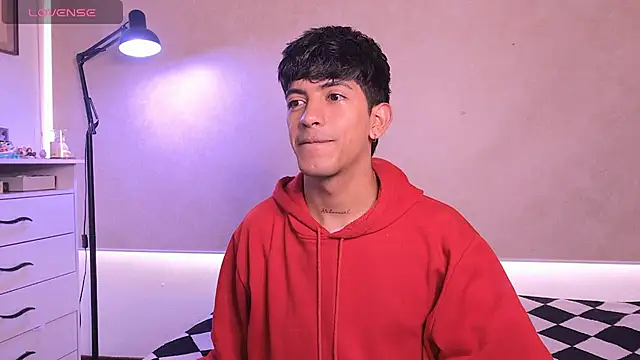 Snapshot of teobowny_ chatting on February 25, 2026, 9:02 pm teobowny online show from February 25, 2026, 9:02 pm