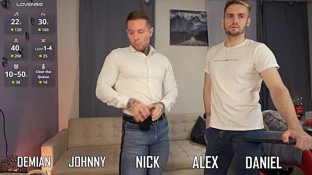 Snapshot of Alex_xxx chatting on October 12, 2025, 3:22 pm Alex xxx online show from October 12, 2025, 3:22 pm