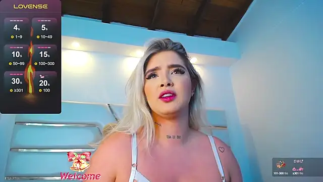 Snapshot of saraamiller_ chatting on December 13, 2024, 2:32 am saraamiller online show from December 13, 2024, 2:32 am