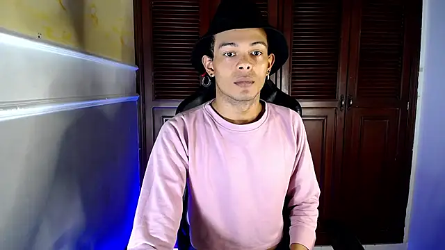 Snapshot of rose_Skinny_ chatting on October 8, 2025, 7:11 pm rose Skinny online show from October 8, 2025, 7:11 pm