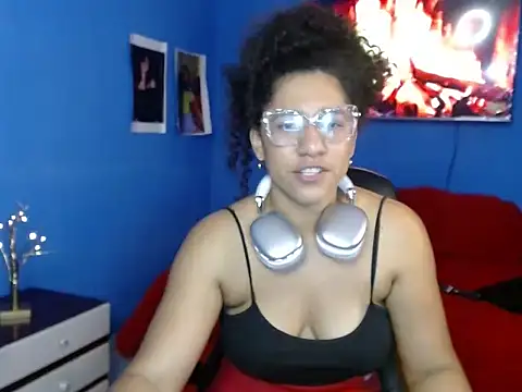 bellacrespalatina online show from October 23, 2025, 3:06 am