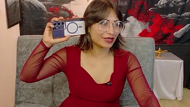 Snapshot of Jade_Zephyra chatting on June 2, 2026, 12:23 am Jade Zephyra online show from June 2, 2026, 12:23 am
