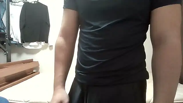 YU-KI00 online show from October 25, 2025, 1:18 pm