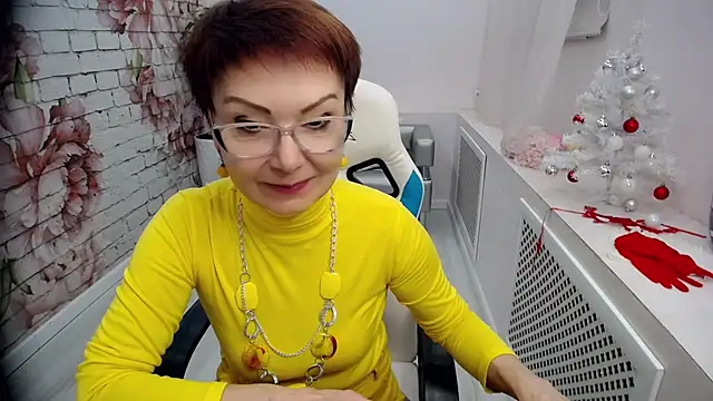 Snapshot of Cutie_Asya chatting on January 7, 2025, 7:42 am Cutie Asya online show from January 7, 2025, 7:42 am